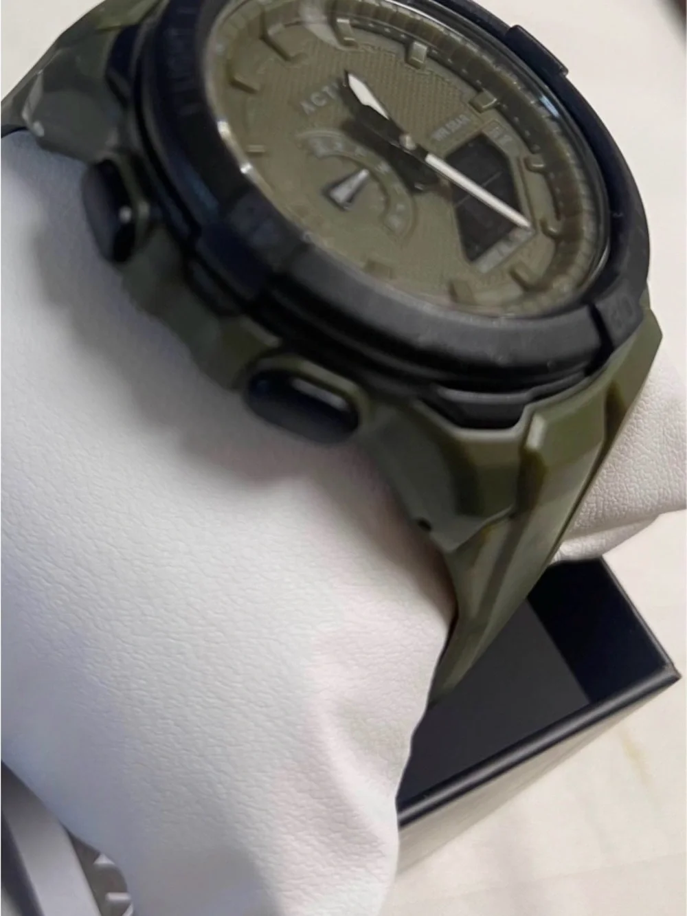 Activa Spry X Invicta Digital Essentials Army green 53mm